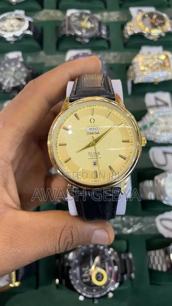 Brand:-Omega Men Brand Watch