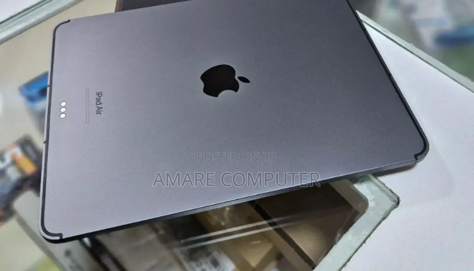 New Apple iPad Air 64 GB