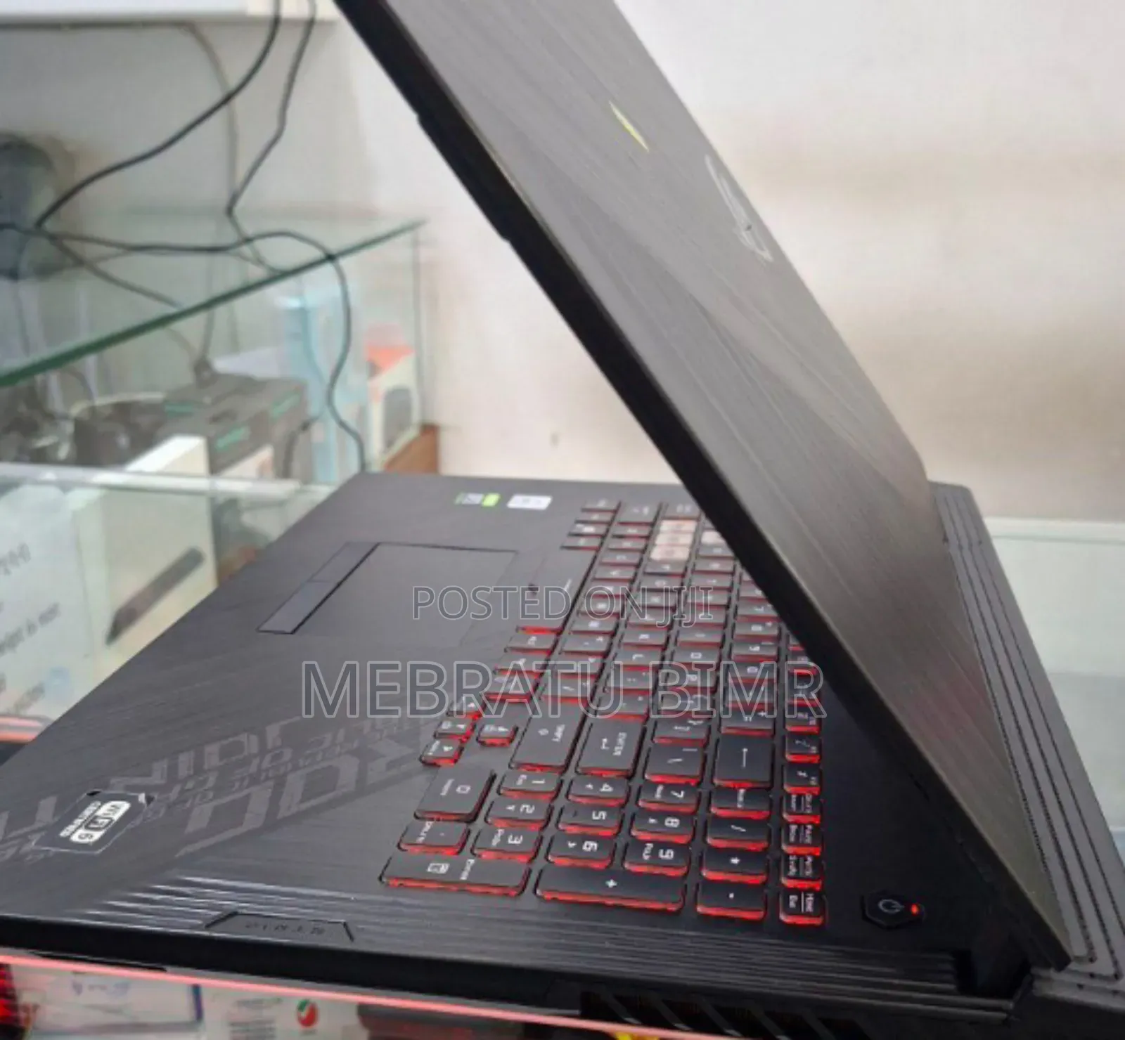 New Laptop Asus ROG Strix SCAR 15 16GB Intel Core I7 SSD 1T