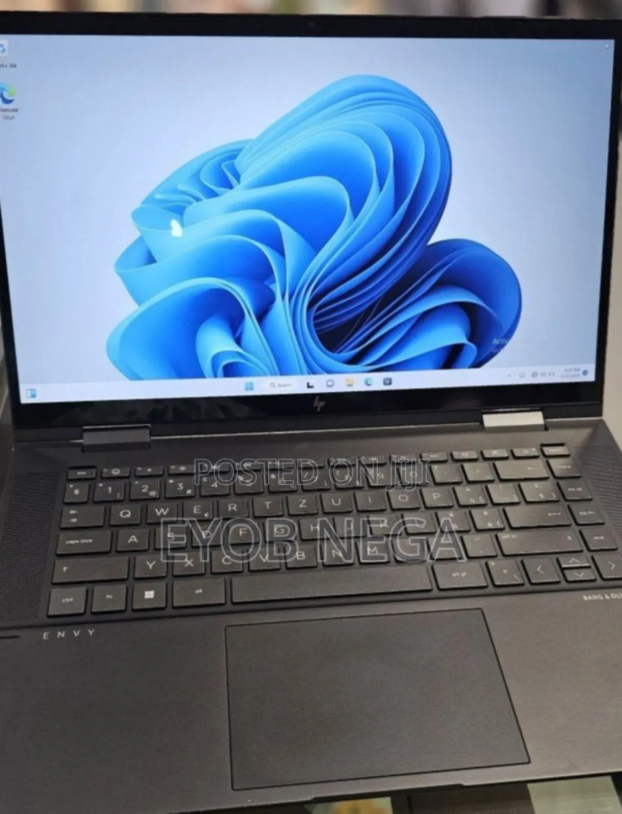 New Laptop HP Envy X360 16GB AMD Ryzen 7 SSD 512GB