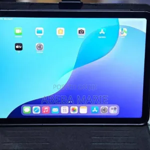 Photo - New Apple iPad Air 64 GB