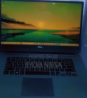 Photo - Laptop Dell Inspiron 15 8GB Intel Core i5 HDD+SSD 1.5T