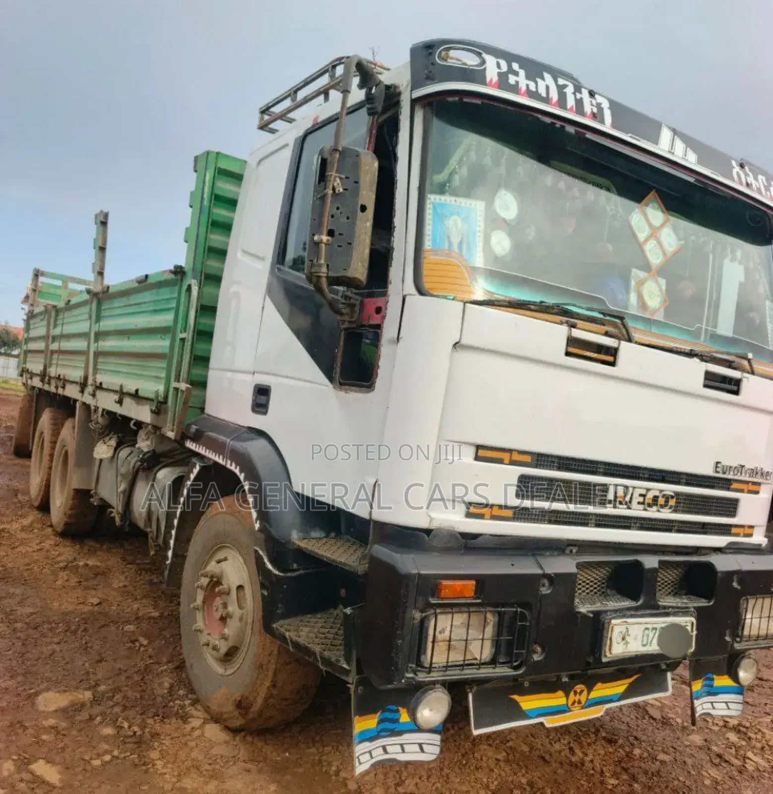 ፉለር ሸልቶ 2000 ሞዴል 07 ሺ ታርጋ ጎማ 80%