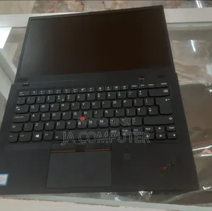 Photo - New Laptop Lenovo ThinkPad Yoga 370 16GB Intel Core I7 SSD 512GB