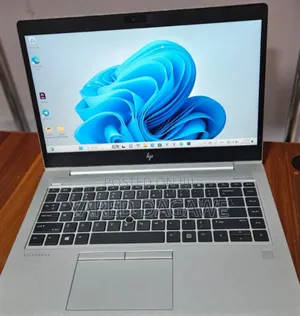 New Laptop HP 16GB AMD Ryzen 5 SSD 512GB
