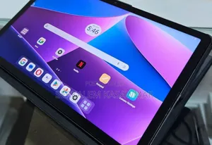 Photo - New Lenovo Tab M10 128 GB Silver