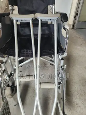 Crutches成人bilateral Medical Crutches省下axillary Crutches New