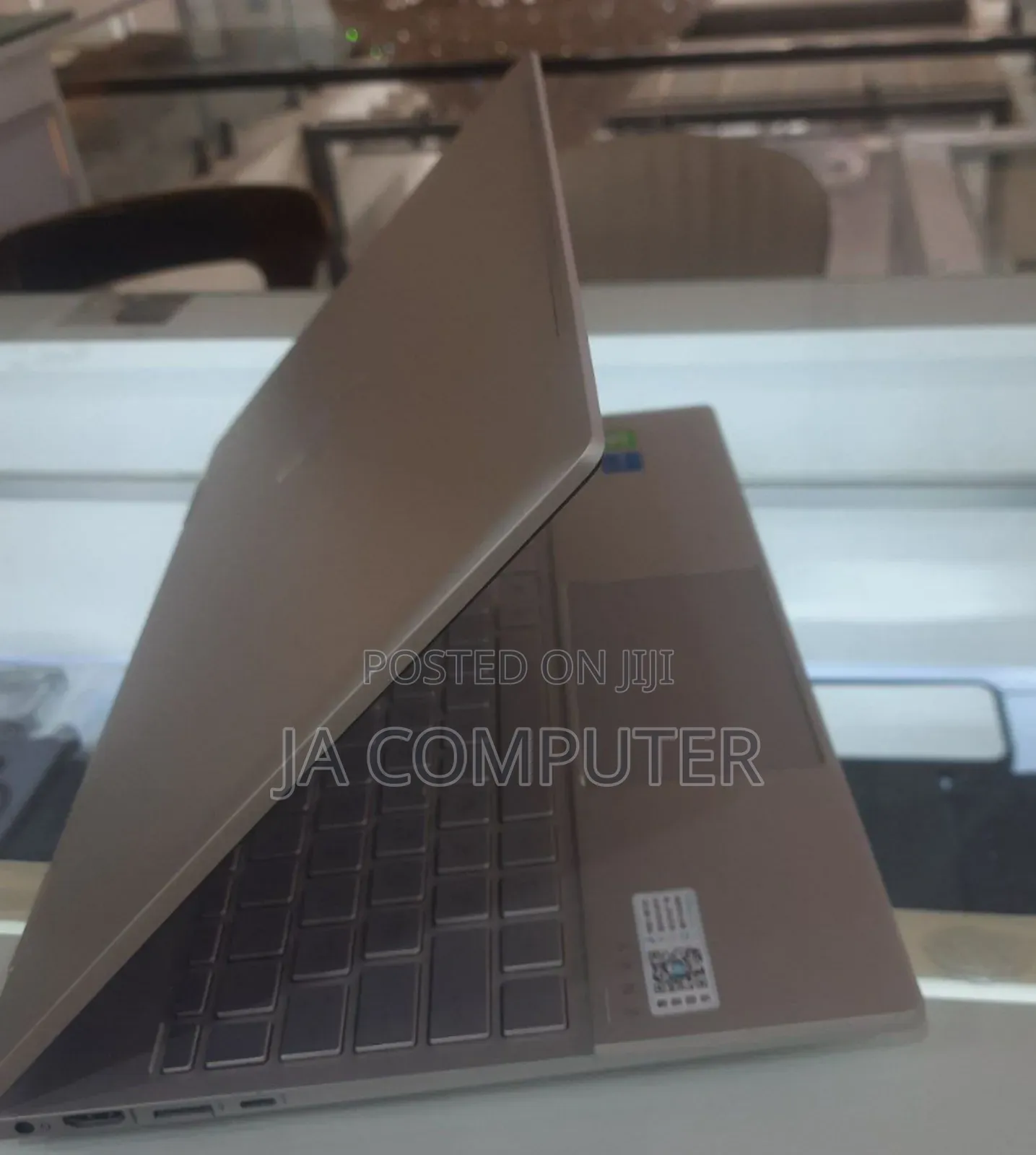 New Laptop HP Envy X360 16GB Intel Core I5 SSD 512GB