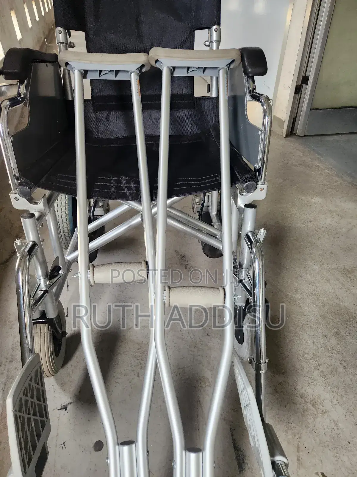 Axillary Bilateral Crutches向前axillary Medical Crutches New