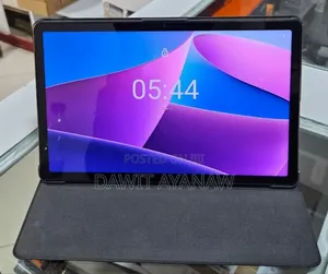 Photo - New Lenovo Tab M10 128 GB Silver