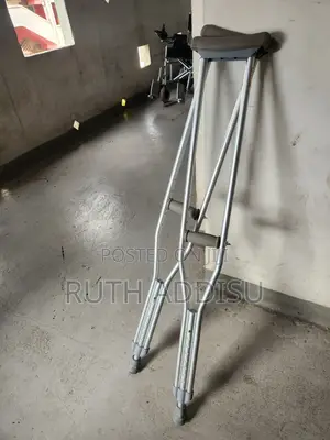 Crutches製品axillary Bilateral Crutches南京crutches築成crutches