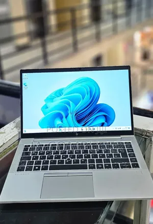 Photo - New Laptop HP EliteBook 840 G8 16GB Intel Core I5 SSD 512GB