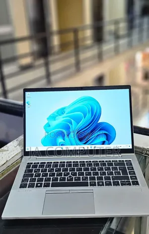 New Laptop HP EliteBook 840 G8 16GB Intel Core I5 SSD 512GB