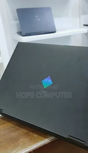 Photo - New Laptop HP Omen 17 32GB Intel Core I9 SSD 2T