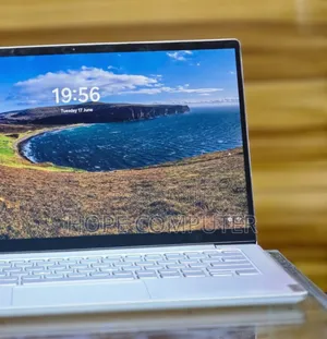 New Laptop Lenovo ThinkPad Yoga 8GB Intel Core I5 SSD 512GB