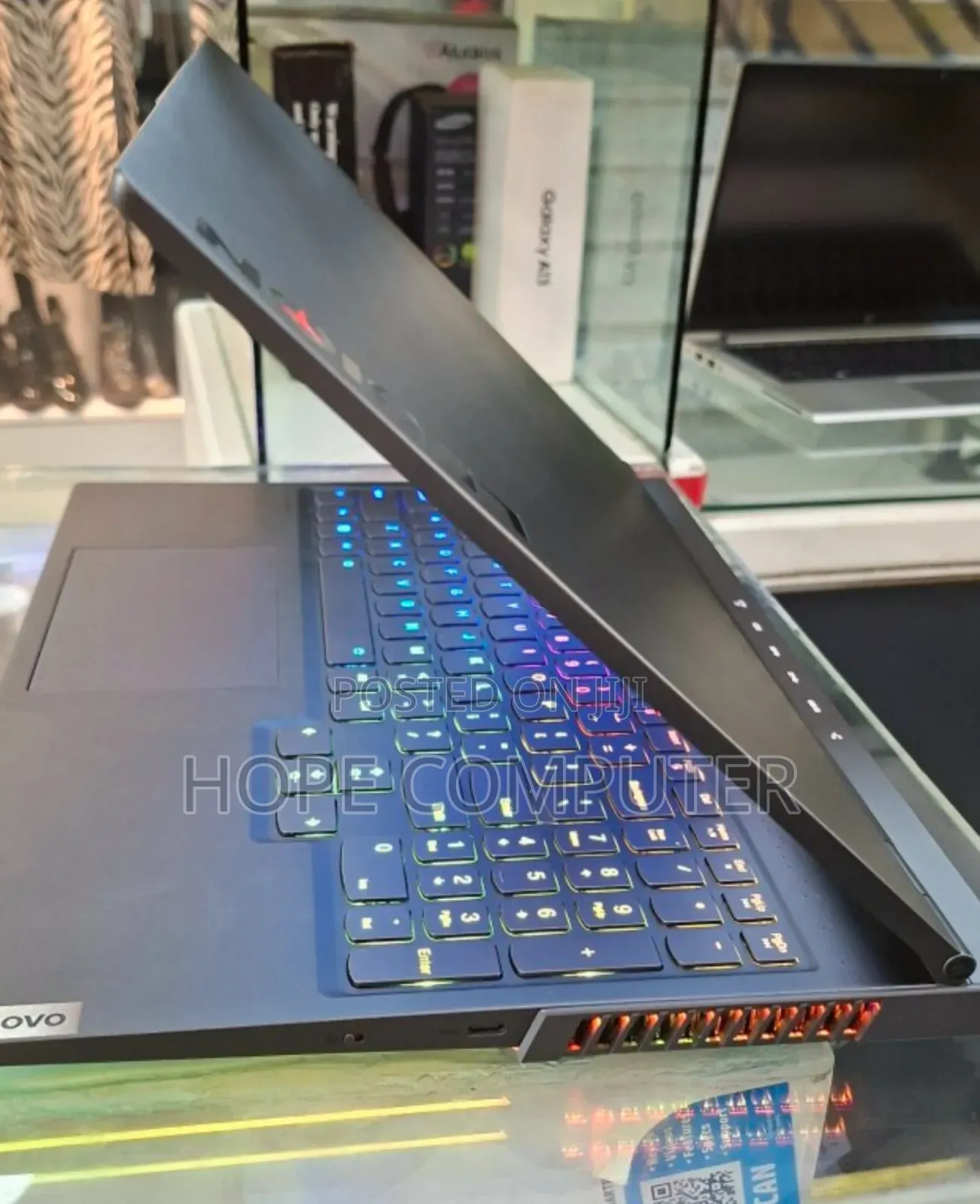 New Laptop Lenovo Legion 5 16GB AMD Ryzen 9 SSD 1T