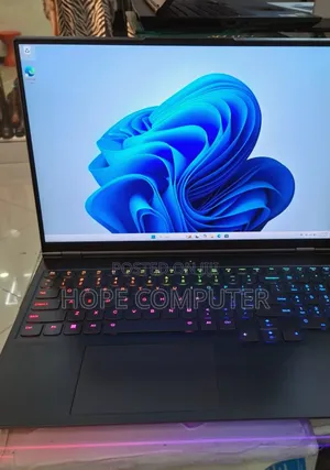 New Laptop Lenovo Legion 5 16GB AMD Ryzen 9 SSD 1T