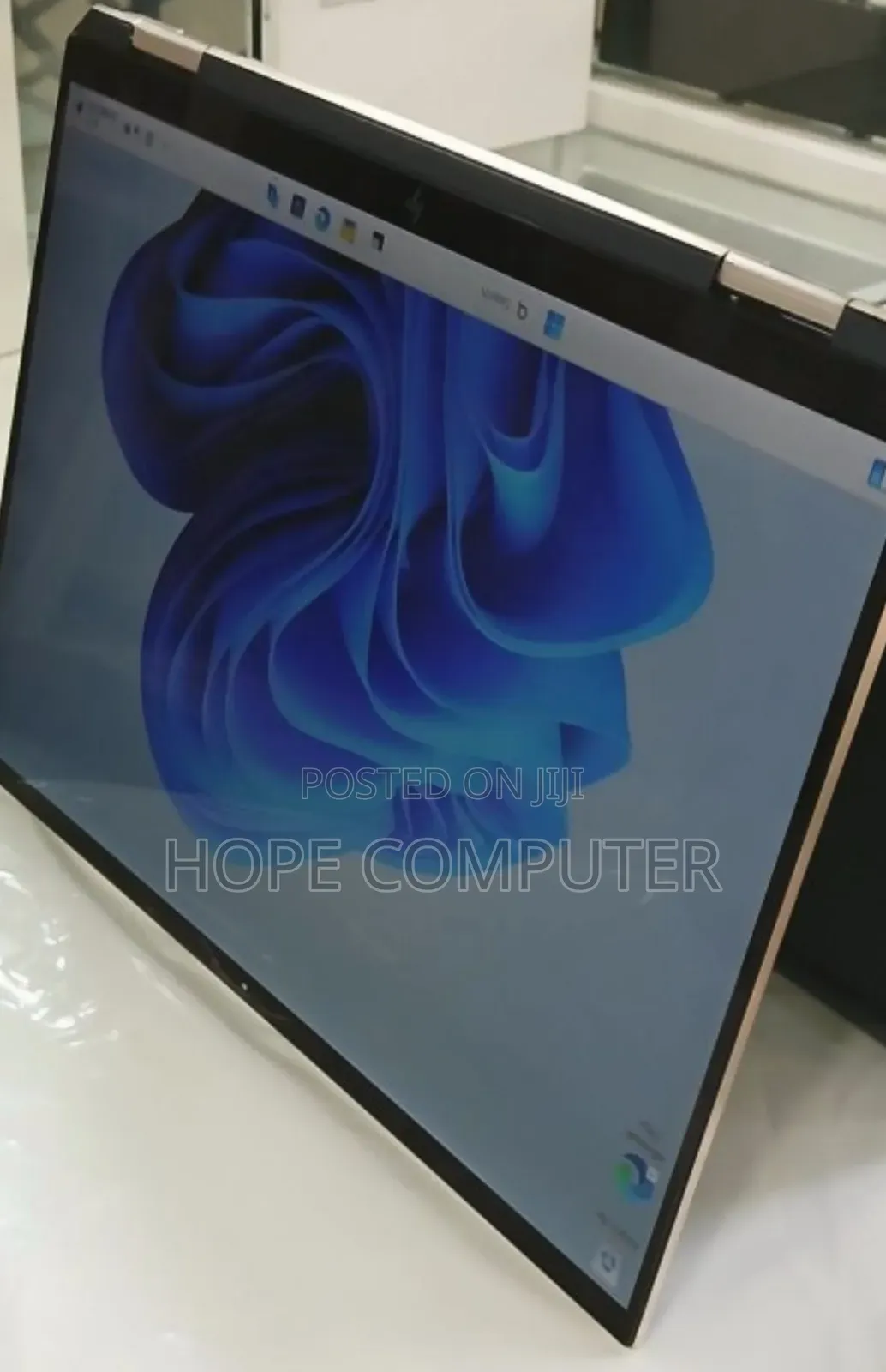 New Laptop HP Spectre 16GB Intel Core I7 SSD 1T