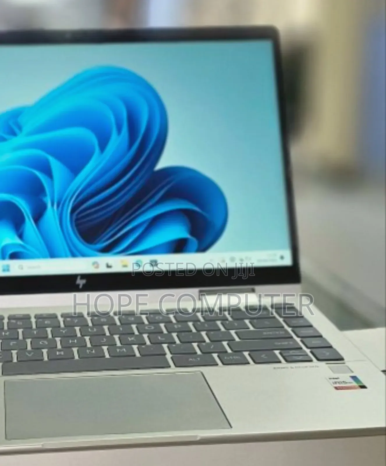 New Laptop HP Envy X360 8GB Intel Core I5 SSD 512GB