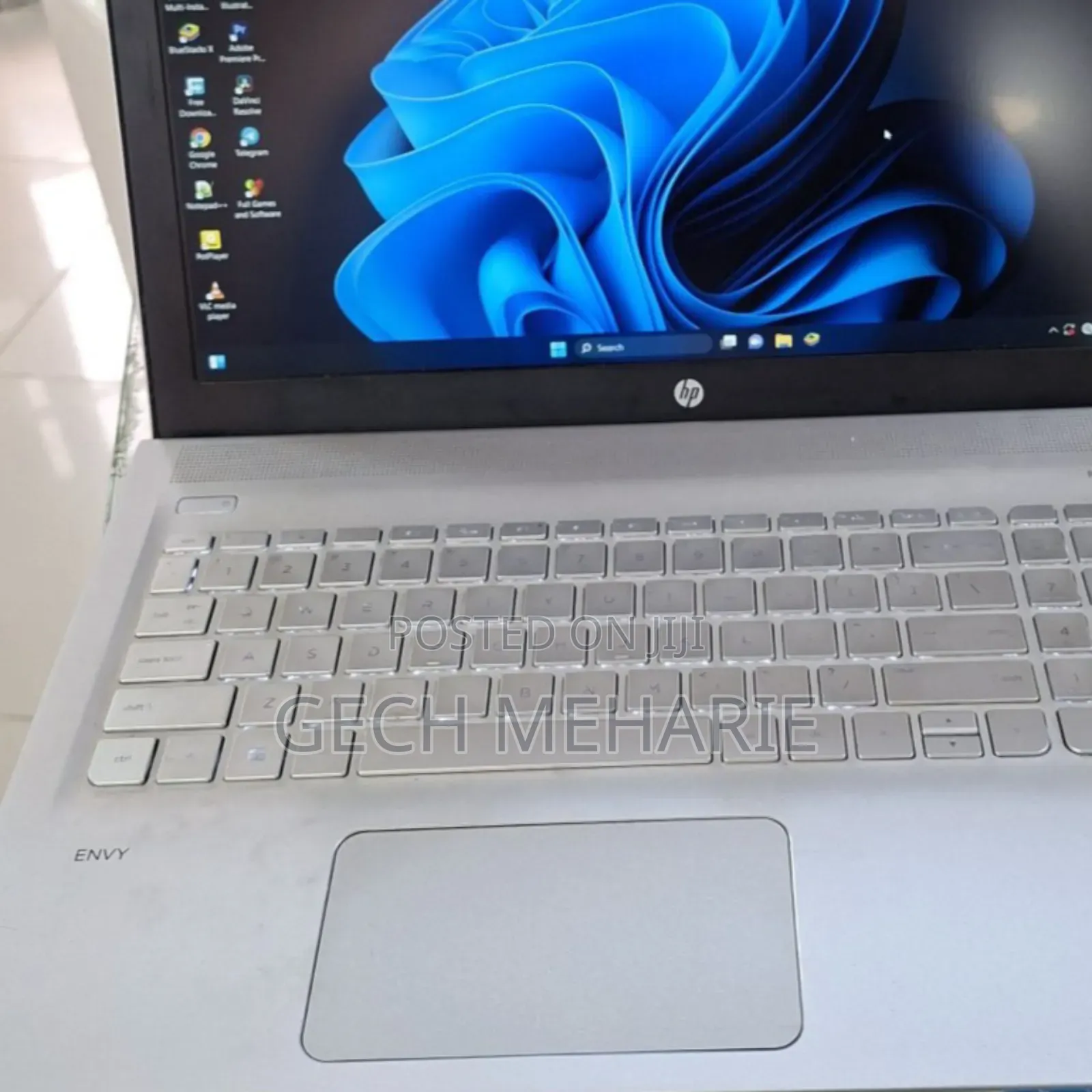 New Laptop HP Envy 15 12GB Intel Core I5 HDD+SSD 1T