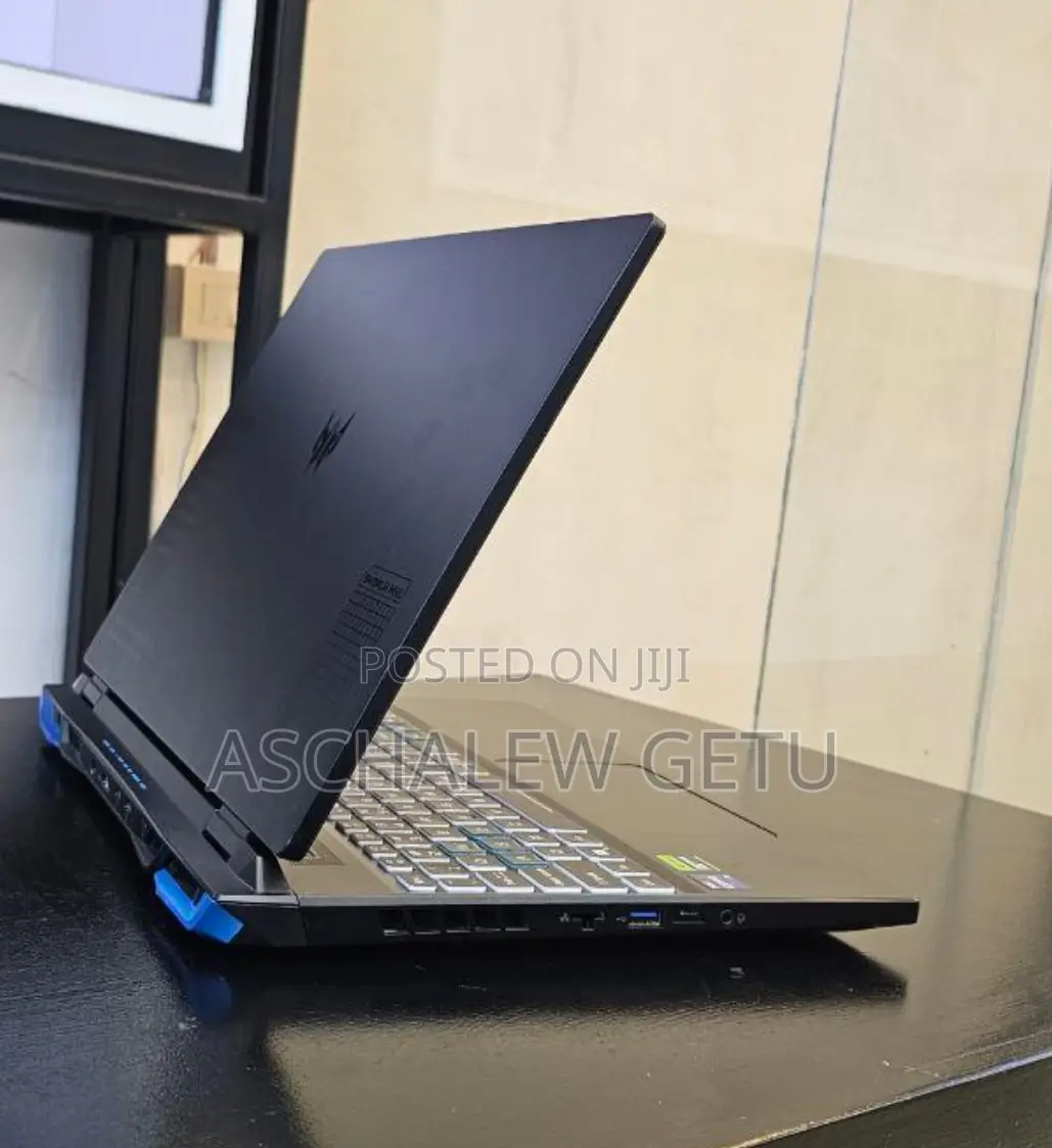 New Laptop Acer Predator Helios Neo 16 16GB Intel Core I9 SSD 1T