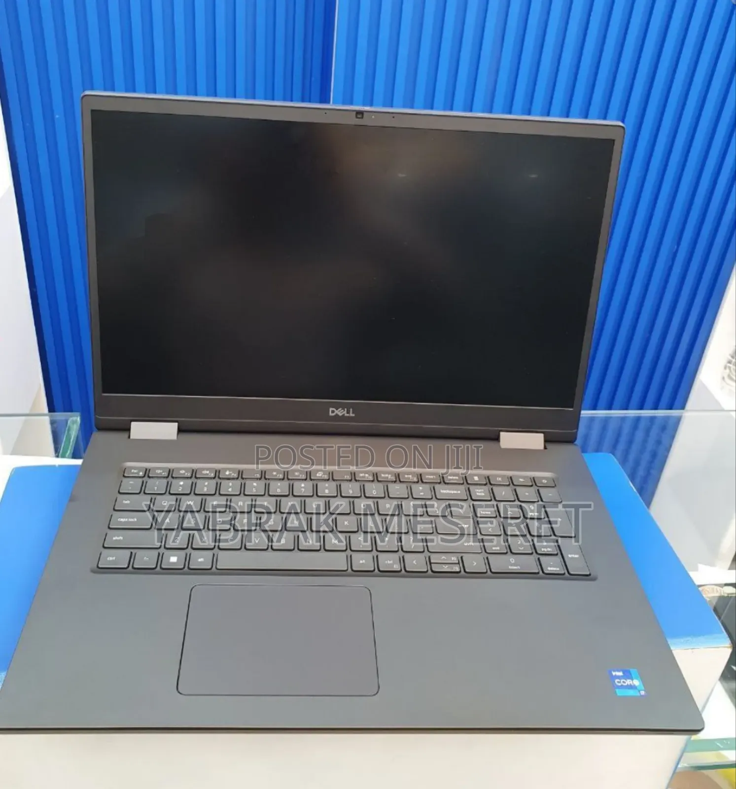 New Laptop Dell Precision 7780 4GB Intel Core I7 SSD 1T