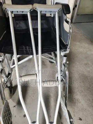 Photo - የብብት ክራንች Axillary Bilateral Crutches Crutches衹我crutches