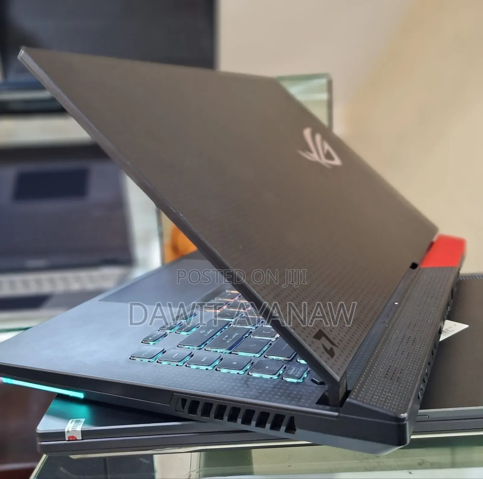 New Laptop Asus ROG Strix G15 16GB AMD Ryzen 9 SSD 1T