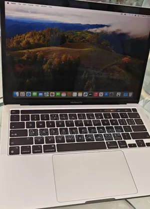 New Laptop Apple MacBook Pro M1 8GB Apple M1 Pro SSD 256GB