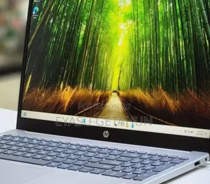 New Laptop HP Stream Notebook 8GB Intel Core I3 SSD 256GB