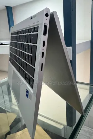 New Laptop HP EliteBook 840 G8 16GB Intel Core i7 SSD 512GB