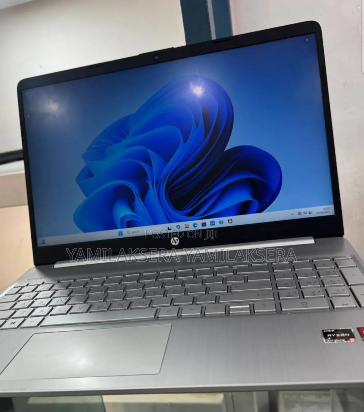 New Laptop HP Stream Notebook 8GB AMD Ryzen 5 SSD 512GB