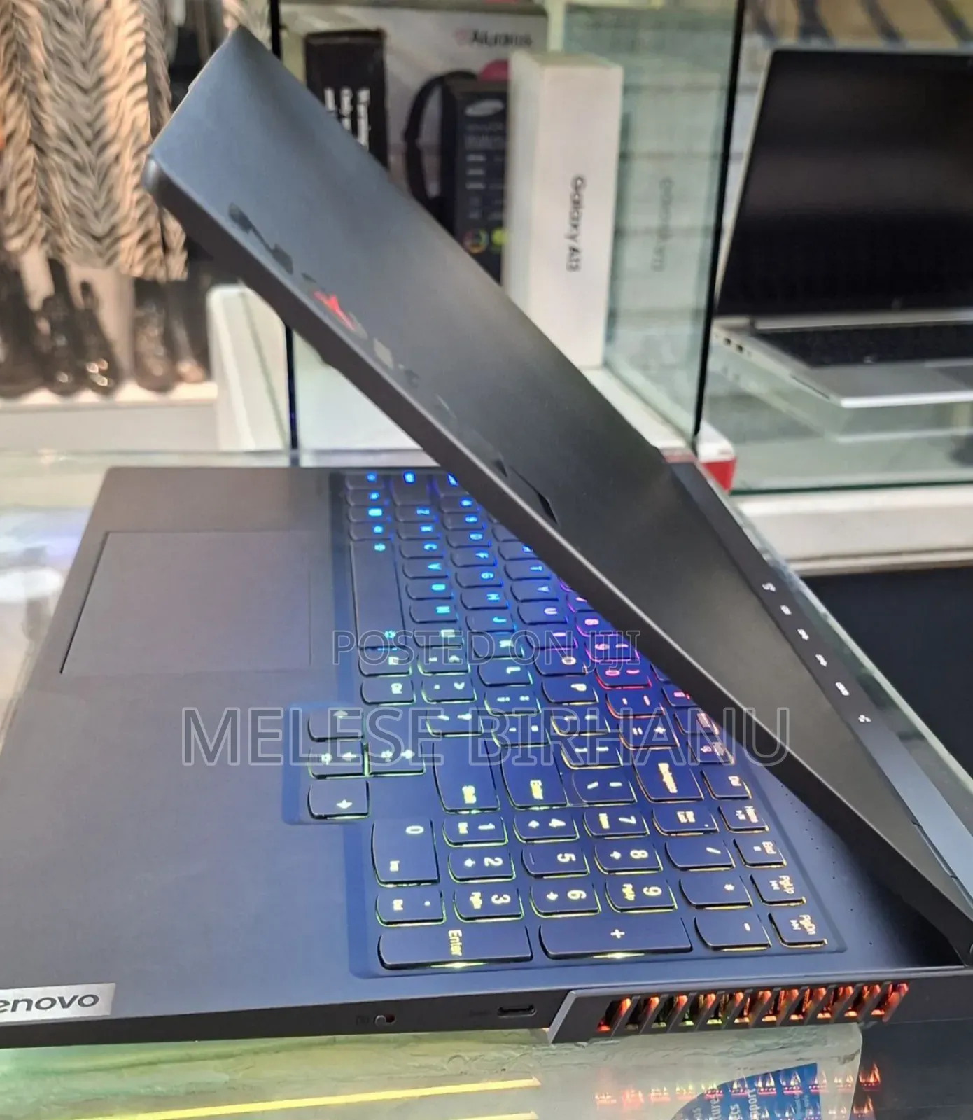New Laptop Lenovo Legion 7 16GB AMD Ryzen 9 SSD 1T