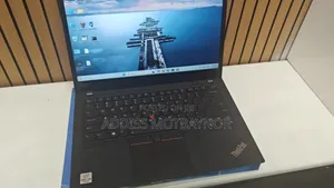 Photo - New Laptop Lenovo ThinkPad Yoga 16GB Intel Core I5 SSD 512GB