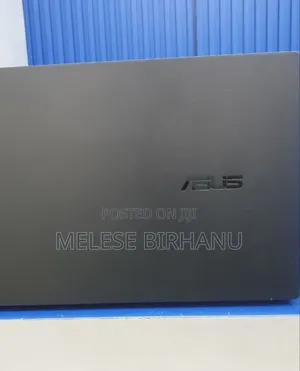 Photo - New Laptop Asus ZenBook UX330UA 16GB Intel Core Ultra 7 SSD 1T