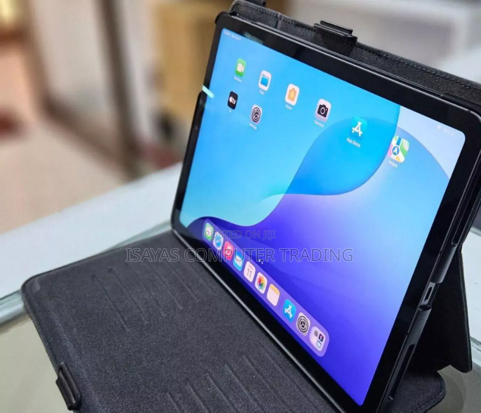 New Apple iPad Air 64 GB Gray