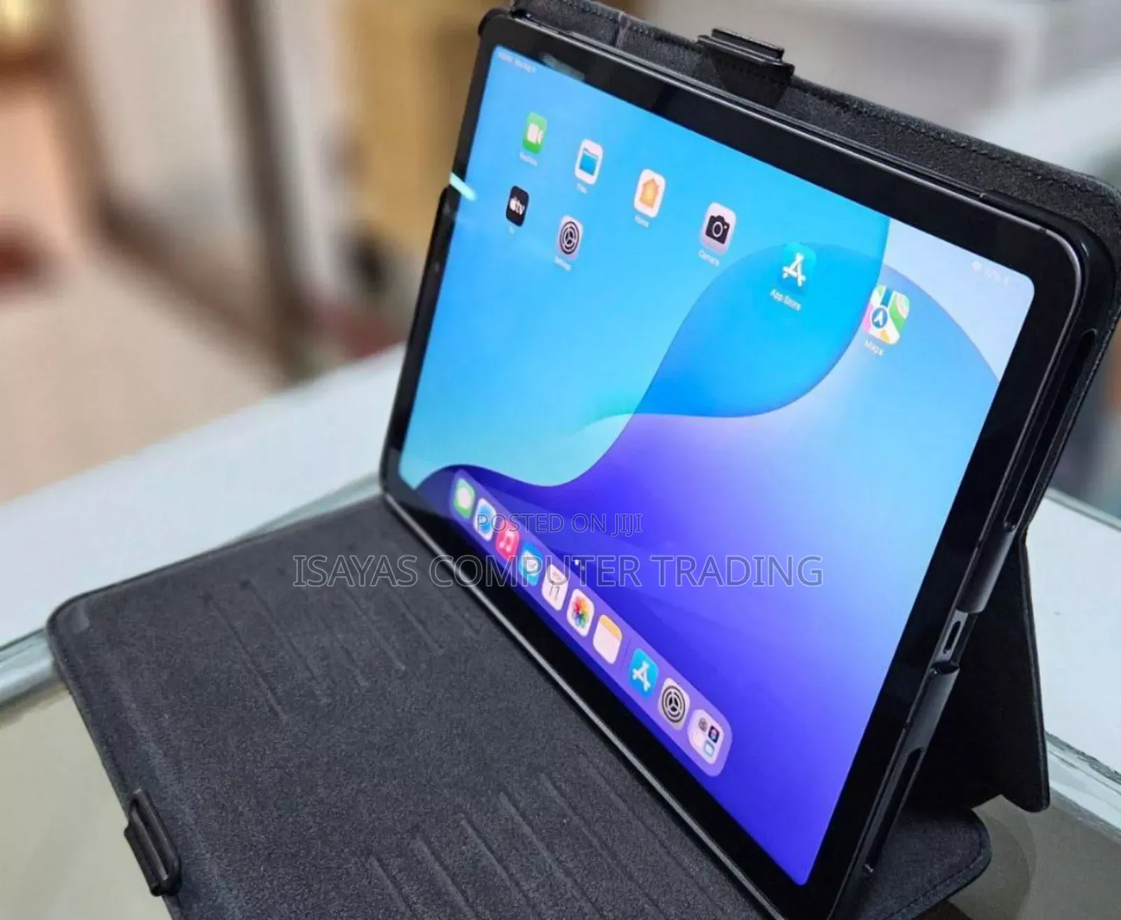 New Apple iPad Air 64 GB Gray