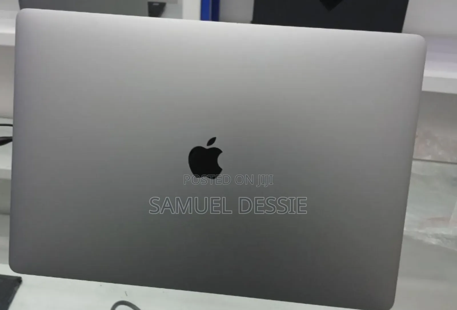 New Laptop Apple MacBook Pro 2019 32GB Intel Core I7 SSD 1T