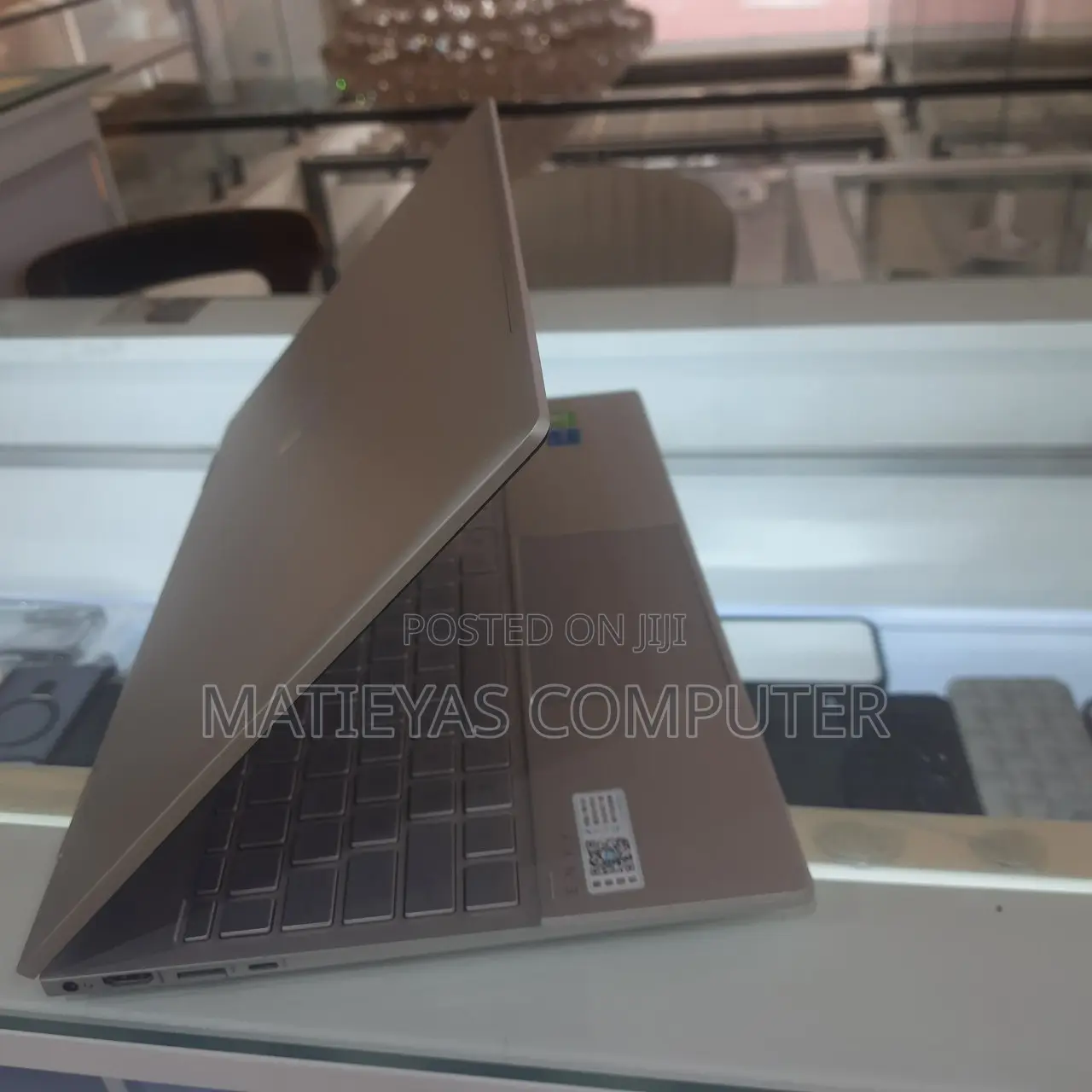 New Laptop HP Envy X360 16GB Intel Core I5 SSD 512GB