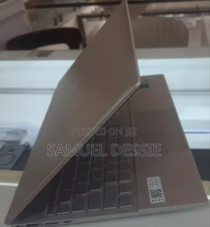 New Laptop HP Envy X360 16GB Intel Core I5 SSD 512GB