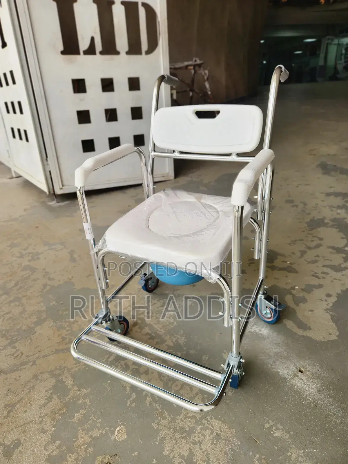 Wheelchair Commode段考removable Popo Wheelchair喬木commode New