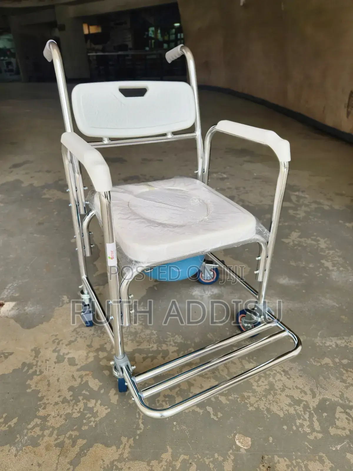 Commode Wheelchair管制toilet Medical Wheelchair筆下commode New