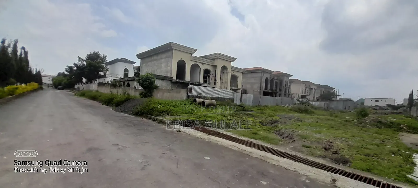 7bdrm Farm House in Rooseta Real State, East Shewa for rent