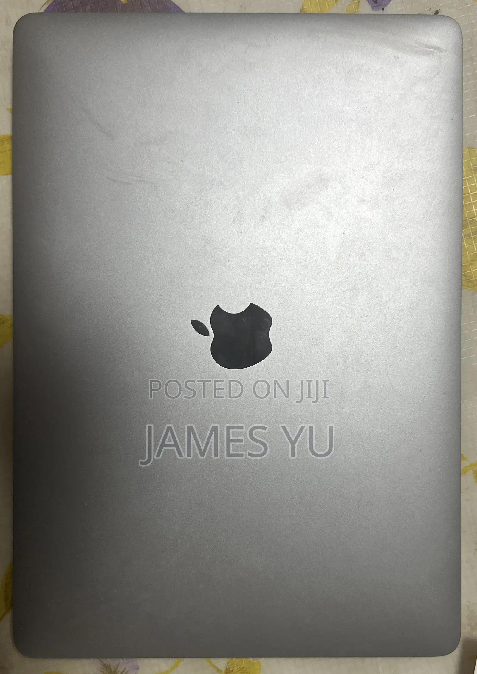 Laptop Apple MacBook Pro 2022 M2 8GB Apple M2 SSD 256GB