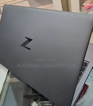 New Laptop HP ZBook Power G9 i7 32GB Intel Core i7 SSD 1T
