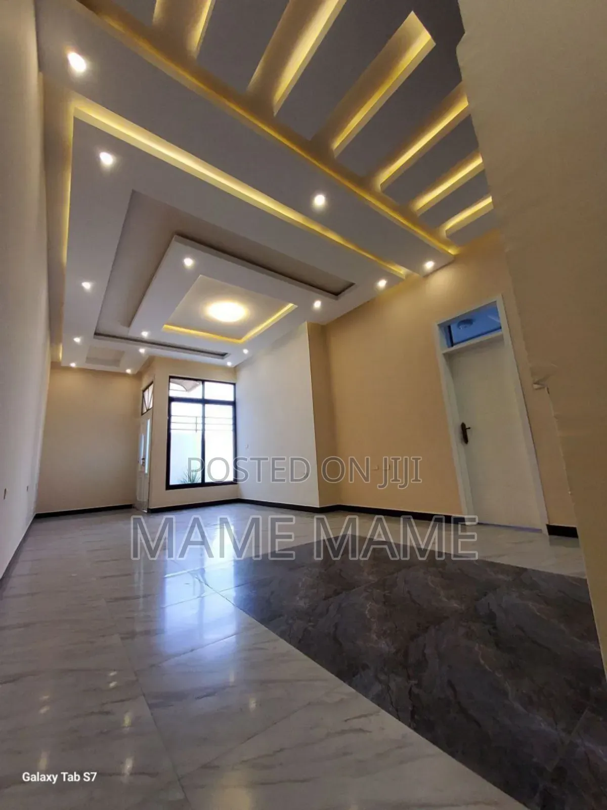 3bdrm Villa in Addis Abeba, Bole for sale