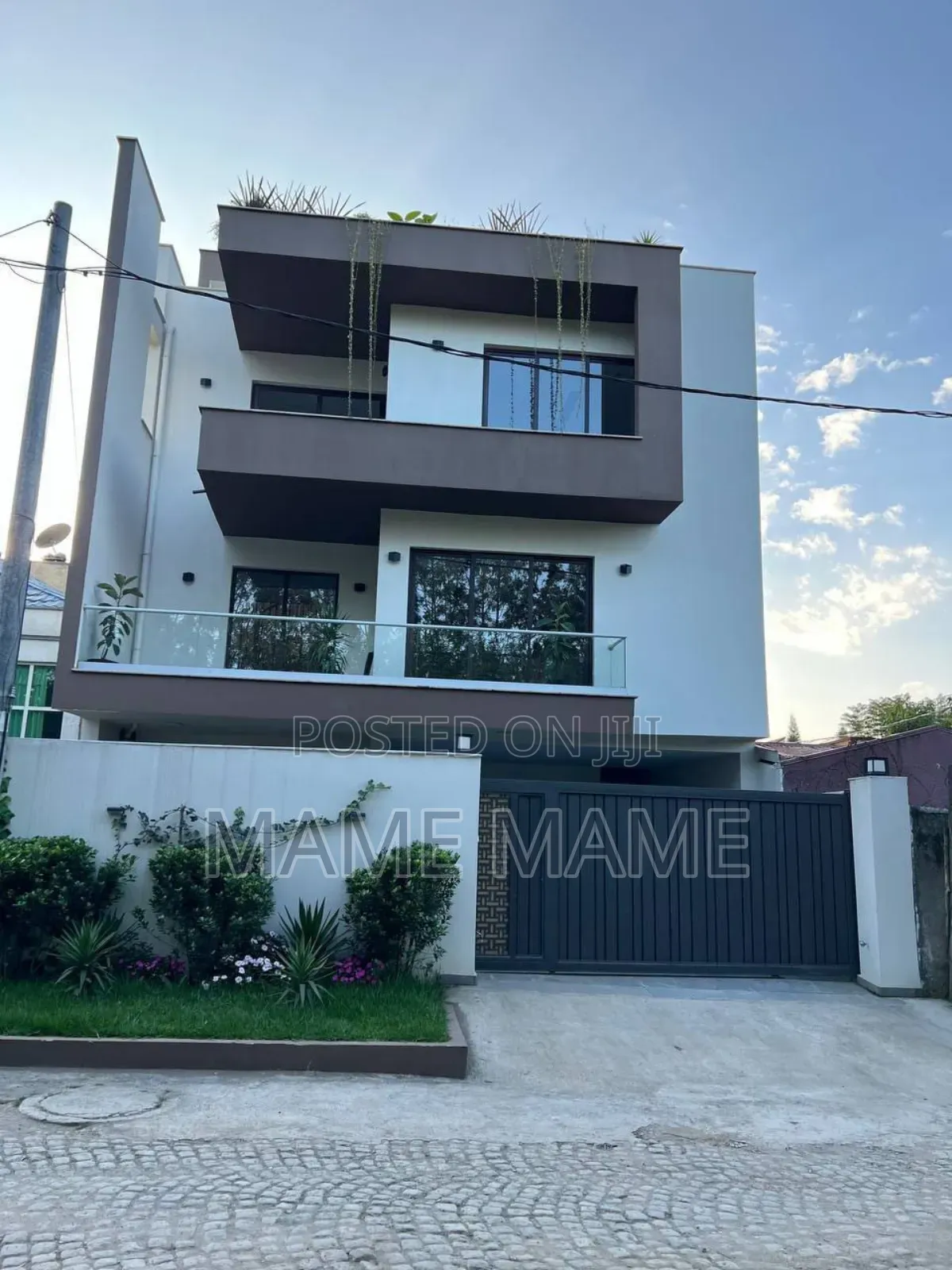 6bdrm House in Addis Abeba, Nifas Silk-Lafto for sale