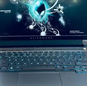 New Laptop Alienware M15 r3 16GB Intel Core i7 SSD 512GB