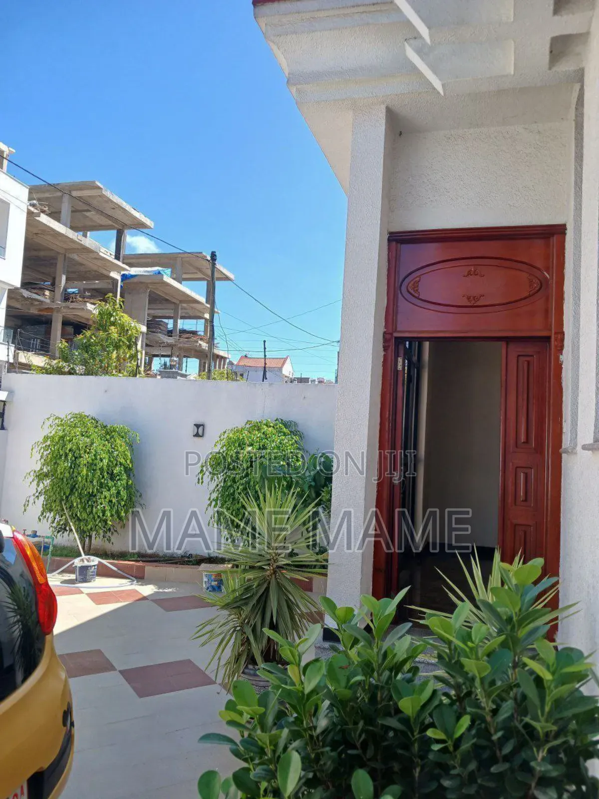 5bdrm Villa in Addis Abeba, Bole for sale