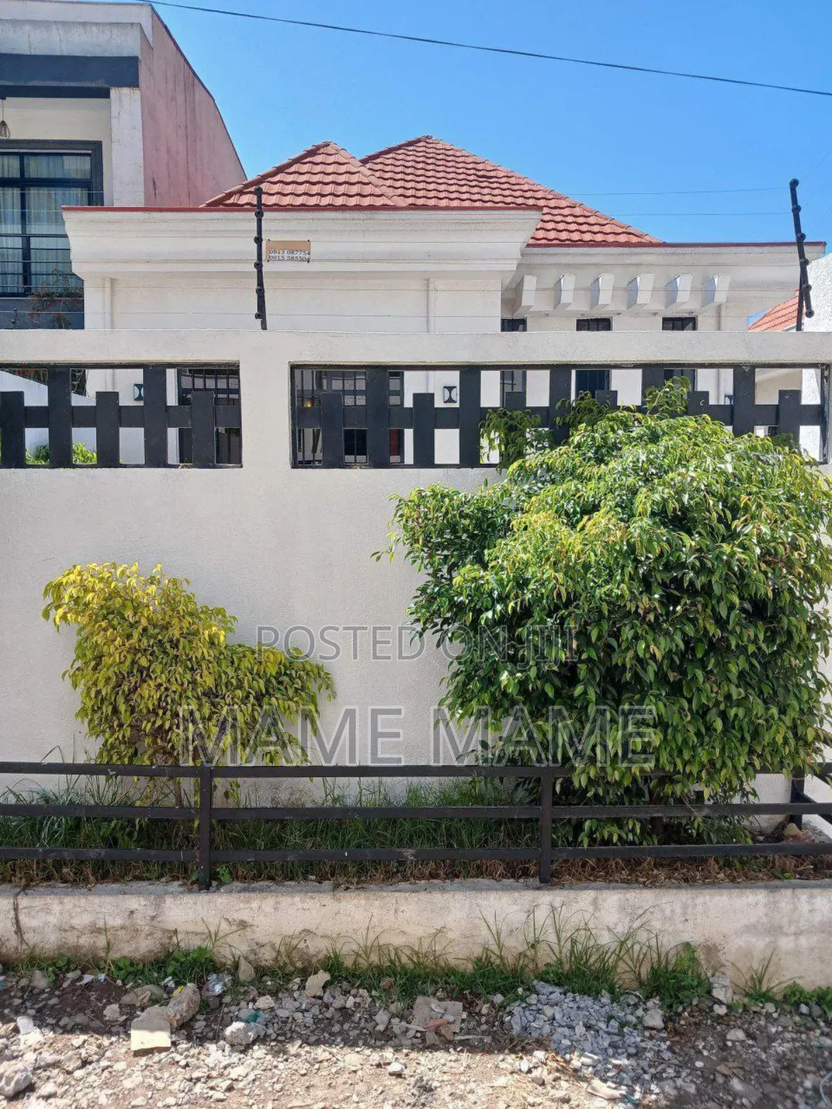 5bdrm Villa in Addis Abeba, Bole for sale